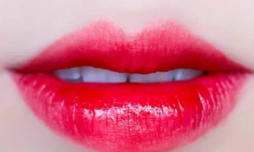 雅诗兰黛口红怎么样？用过的能说下感受嘛？