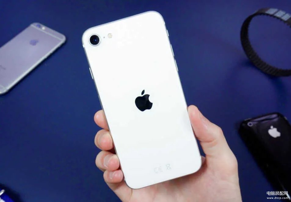 6寸手机推荐2022（2022值得入手的4款小屏手机）