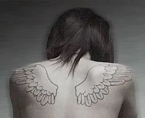 hyde真的39岁了吗？知道的进！！！