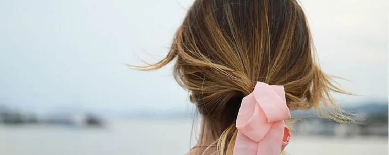 中短发怎么扎好看 中短发的扎法