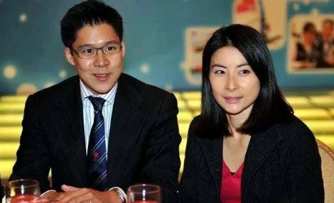 郭晶晶除冠军以外还有很多身份，难怪霍启刚铁心要娶她，究竟是哪些身份？