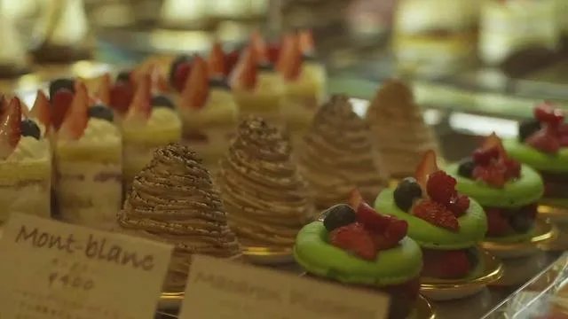 你私藏了哪些美食类电脑壁纸愿意分享？