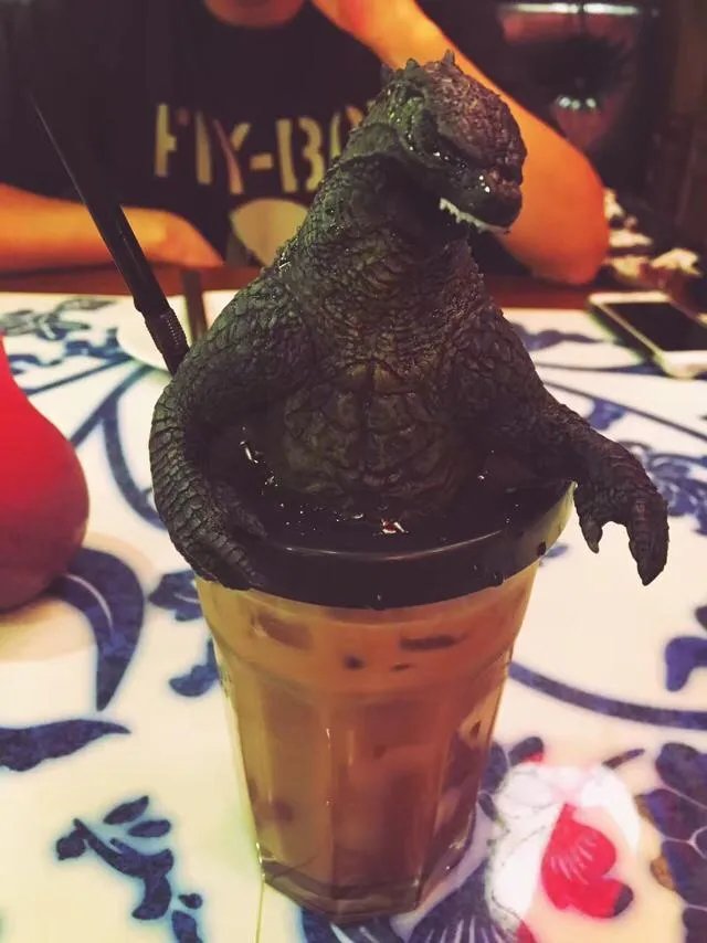 你私藏了哪些美食类电脑壁纸愿意分享？