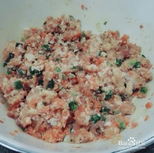 请问怎样炸肉丸子好吃?