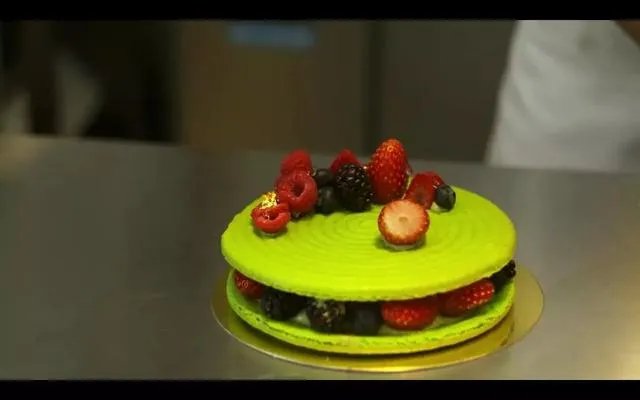 你私藏了哪些美食类电脑壁纸愿意分享？