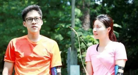 郭晶晶除冠军以外还有很多身份，难怪霍启刚铁心要娶她，究竟是哪些身份？