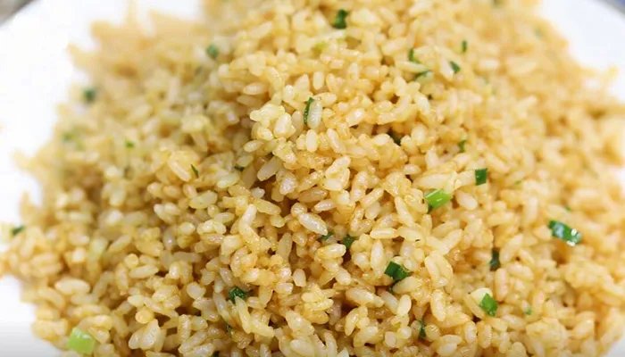 酱油炒饭的做法