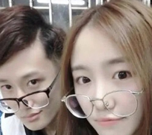 盘点赵瑛昊前女友王佳琪照片 揭露赵瑛昊家庭背景