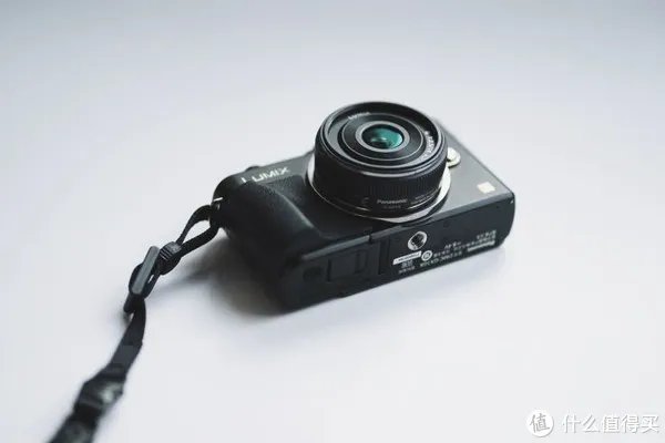 摄影器材 篇一：500元的口袋相机——松下 GX1