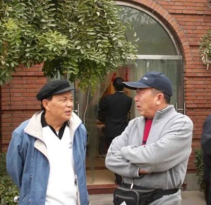 雷恪生老婆照片曝光 两人相濡以沐携手到老