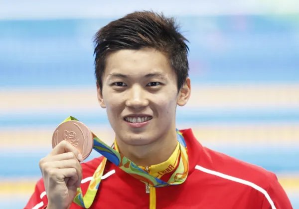 我们发现中国游泳运动员的身材特别好，可以说几个身材好的游泳运动员吗？