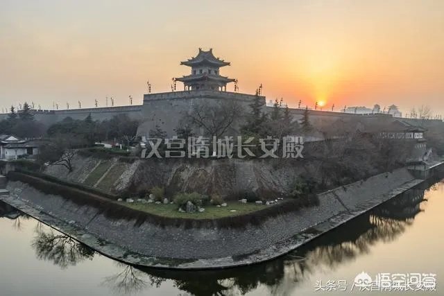 相机里的包围曝光是什么意思呢?