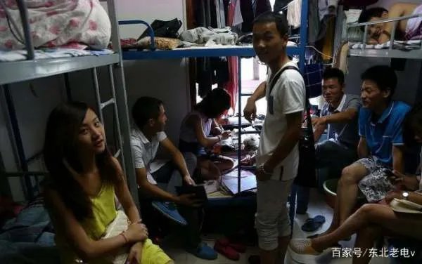 北漂5年,月薪2万,待不下去了,死守北上广的年轻人过得怎么样?