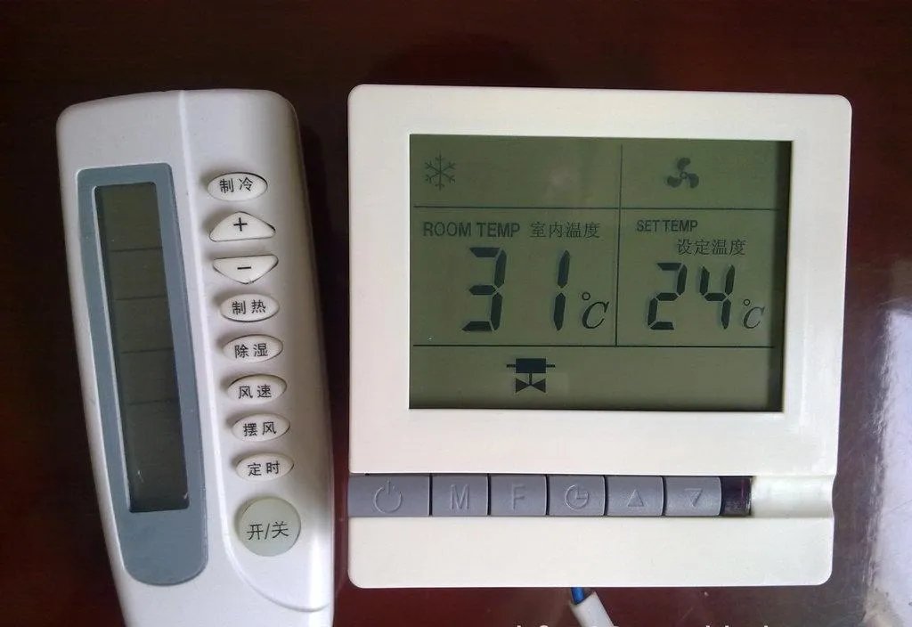 地暖温控器怎么使用