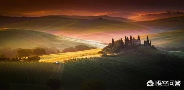 相机里的包围曝光是什么意思呢?