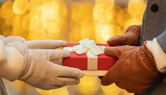 2021七夕送女友什么礼物有意义 情人节买什么礼物送女朋友