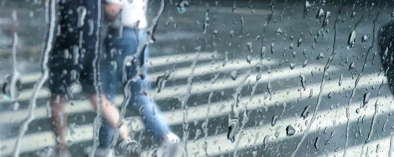 梦见下大雨好吗 梦见下大雨是什么意思