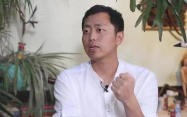 “水哥”王昱珩被警方邀请协助破案，后来怎样了？