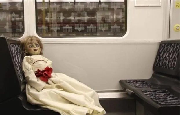 安娜的橱窗背后故事是什么?揭晓了为什么说这首歌吓人