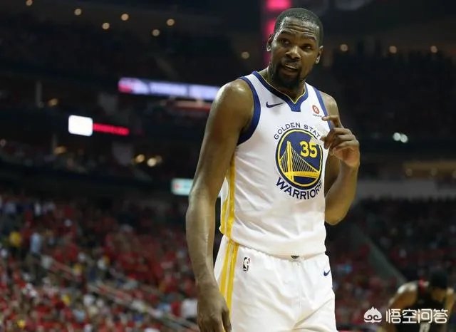 杜兰特友善回应格林母亲，怎样看待他这次的情商爆表？