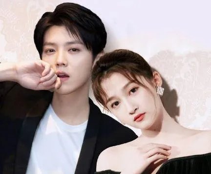 网友偶遇关晓彤、鹿晗打羽毛球，路人镜头下的他们状态如何？