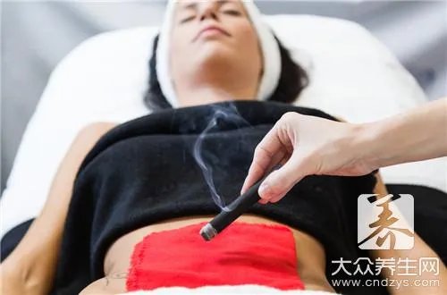 眼部艾灸的好处和坏处是什么?