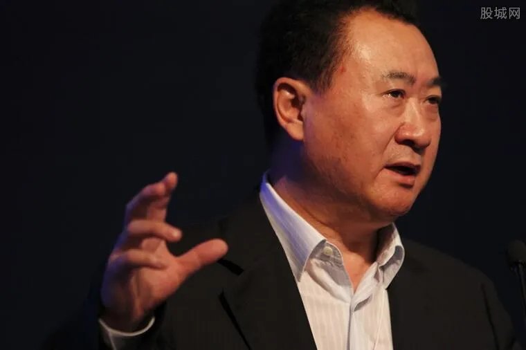 王健林有几个孩子 王思聪是王健林的独生子