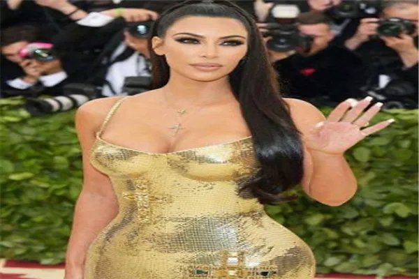 世界十大最漂亮的大胸美女 第七又称性感小猫，看后别喷鼻血