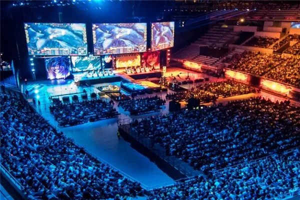 英雄联盟十大震撼歌曲：平地而起，再次创造辉煌