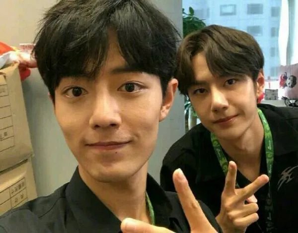 组团去烧王一博裤子是什么梗,为何能登上热搜?