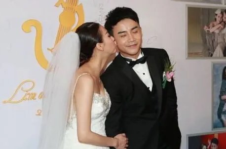 歌手李茂的女朋友是谁 揭李茂竟在共浴时求婚