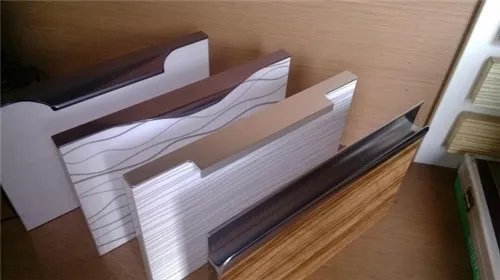 亚克力橱柜门板很贵吗 亚克力橱柜门板有什么优点