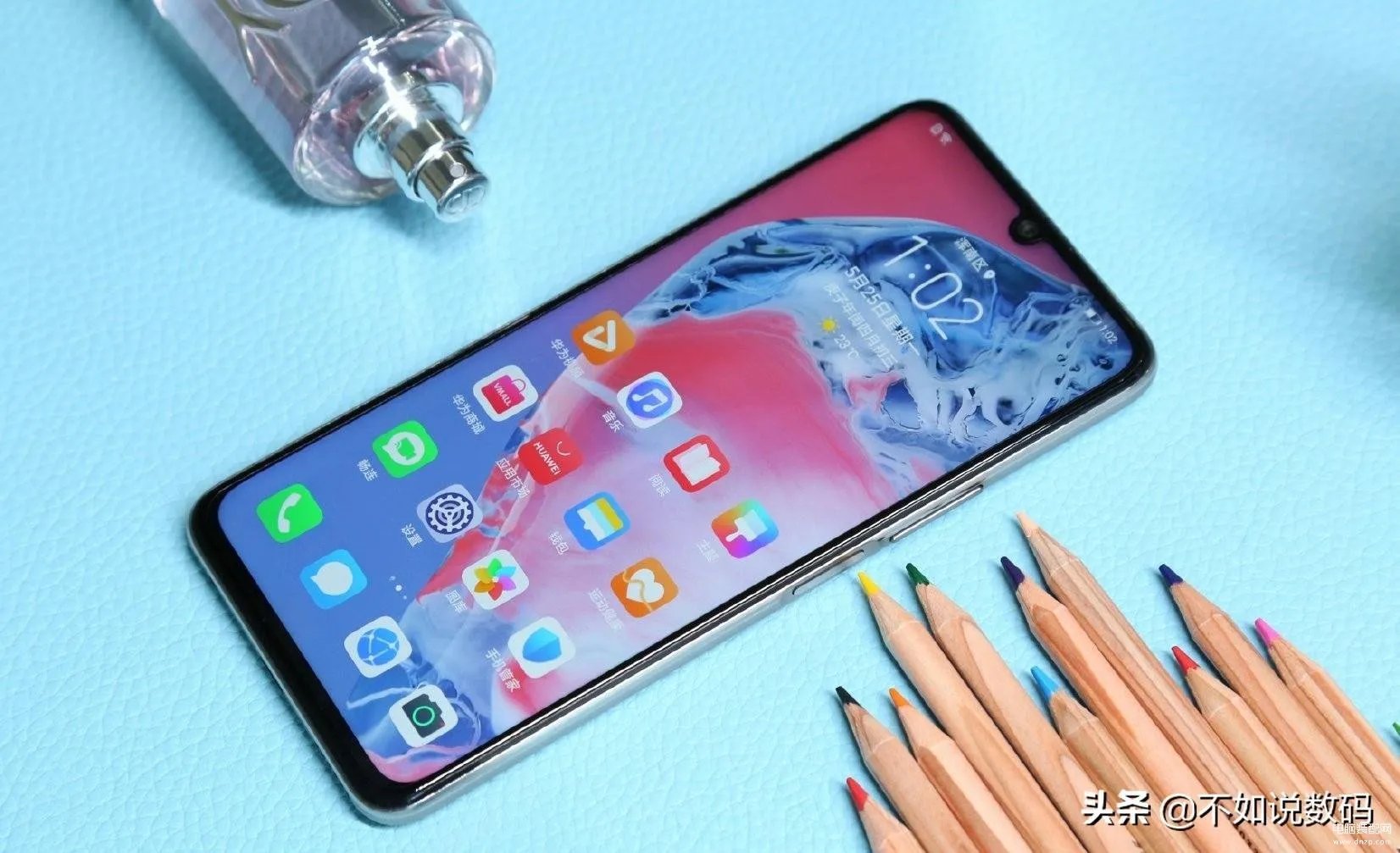 华为畅享z值得入手吗（总结华为畅享Z的两大优点和缺点）