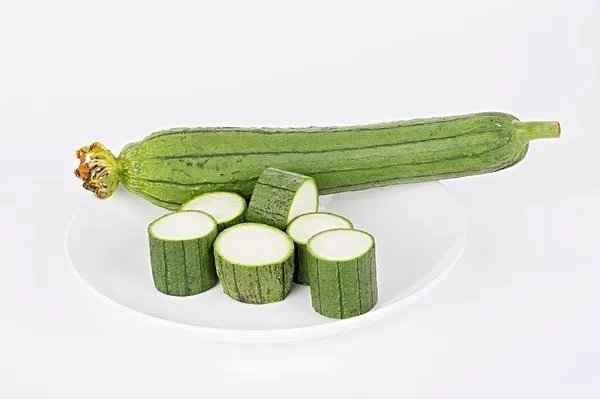 丝瓜根治疗过敏鼻炎做法