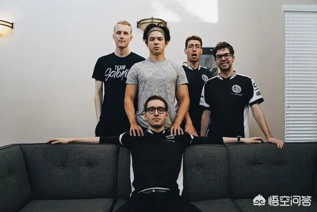 LCS新规,选手可获股权,bjergsen成全球首位吃螃蟹的人,你觉得其获钞能力如何?