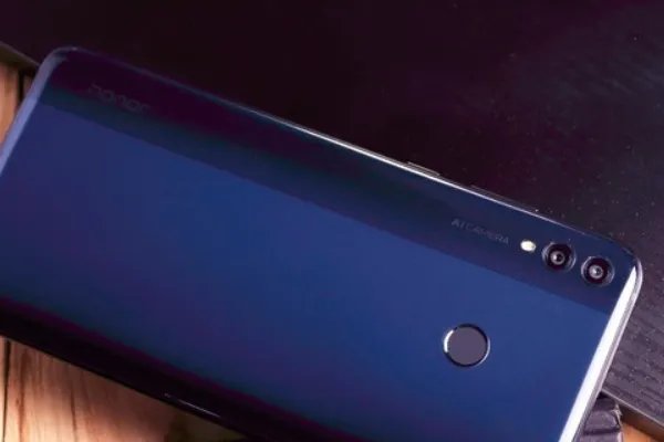 华为8x和8xmax哪个好，有什么区别？