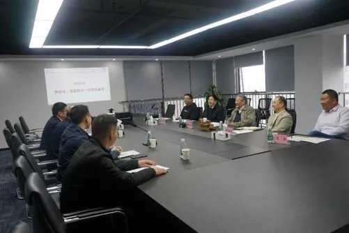 中国工程院院士郭桂蓉一行莅临湖南大科