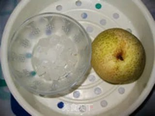 冰糖炖雪梨