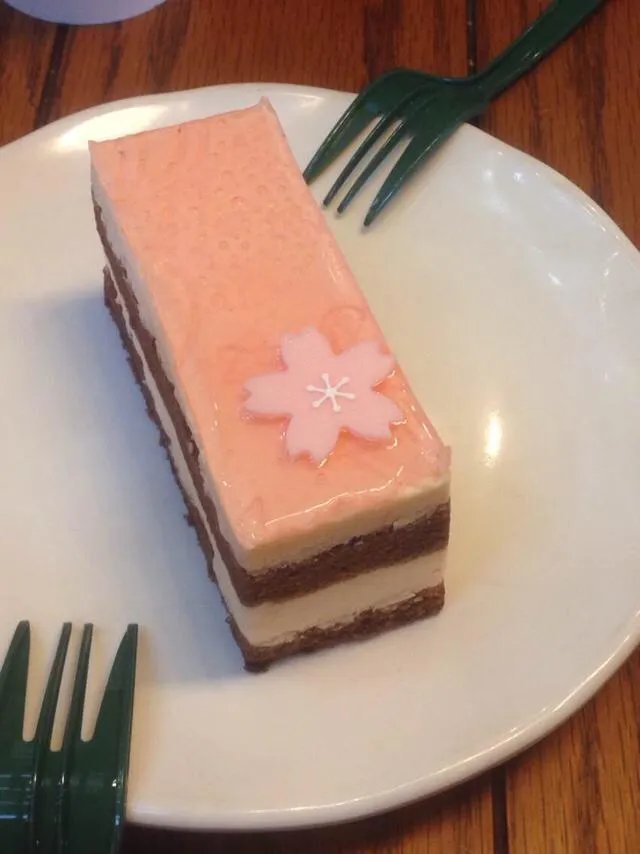 你私藏了哪些美食类电脑壁纸愿意分享？