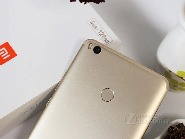 小米Max2外观漂亮 天猫小米官方旗舰店1599元销售中