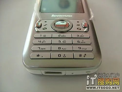 问苍茫大地“六”款新品手机谁主沉浮