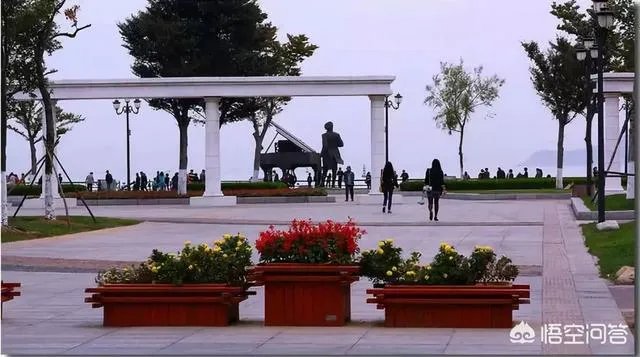 威海比日照如何，哪个更好玩？