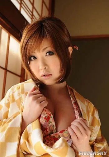 拍片之余忙搞副业 盘点献身游戏界的日本女优