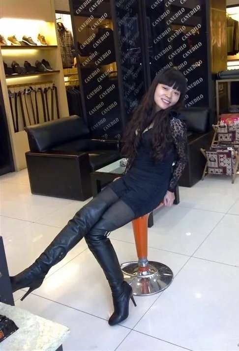 爸爸和我上床故事