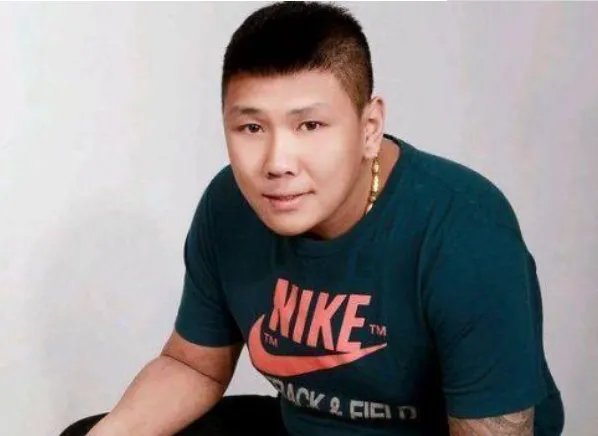 内蒙古黑怕原唱