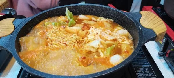 山东财经大学的宿舍怎么样？？