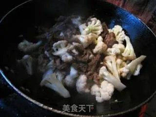 菜花炒肉