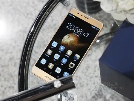 长沙手机平台网华为V8仅售2570元可分期