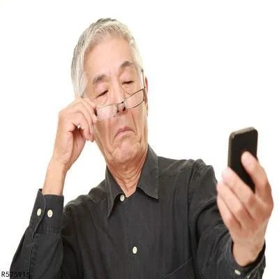 老花镜怎么选 老人选老花镜要注重3点