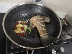 海鲈鱼的做法 最正宗的做法